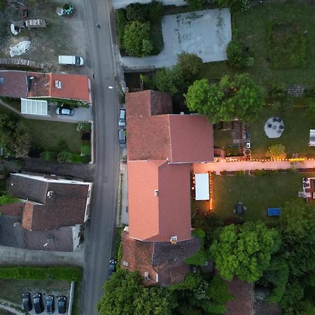 Maison Egalite Melay  Zewnętrze zdjęcie