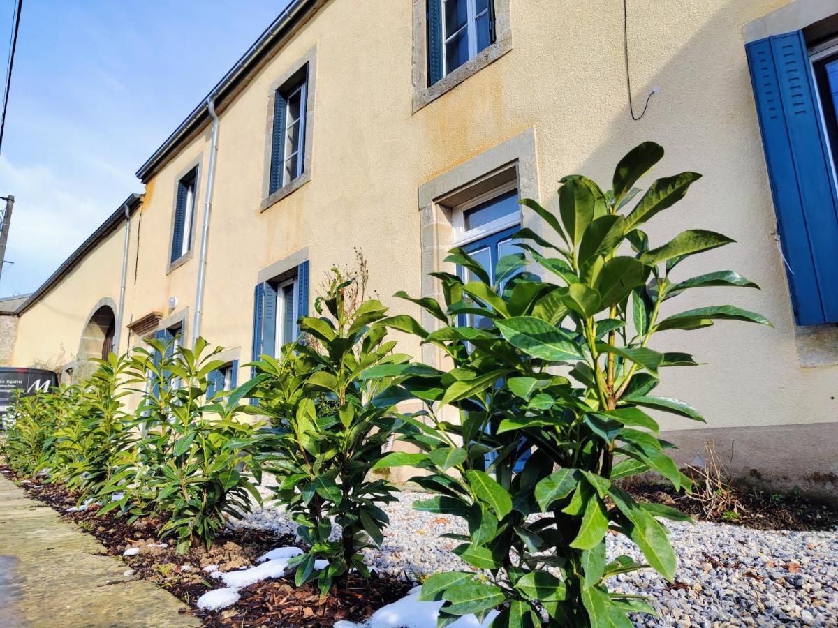Maison Egalite Melay  Zewnętrze zdjęcie