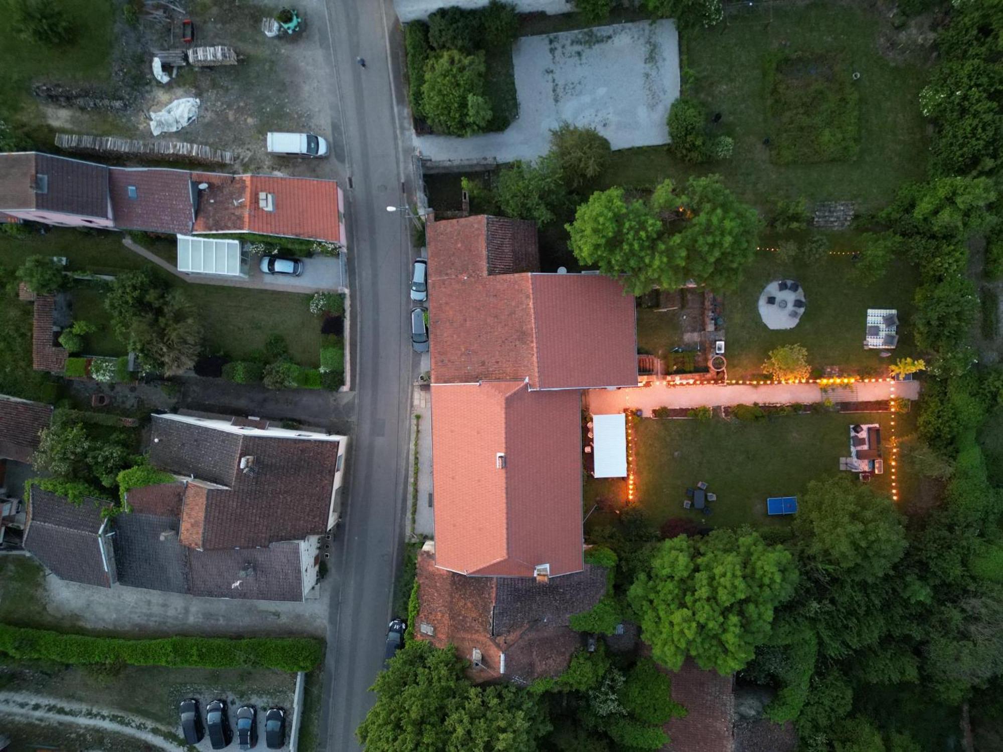 Maison Egalite Melay  Zewnętrze zdjęcie